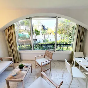 Apartment Miraflores Town Studio, Sitio de Calahonda